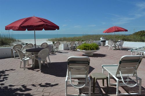 Schooner Hotel St. Pete Beach Faciliteiten foto